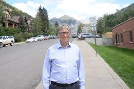 His father was a prominent lawyer, and his mother served on the board of directors for first interstate bancsystem and the united way of america. Bill Gates Verrat Diesen Einfachen Trick Mit Dem Jeder Reich Werden Kann Gq Germany
