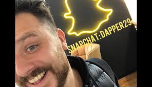 Ricky Dixon (@rickkydixon)