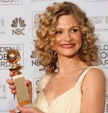 Sie drückte drauf (und wurde nie wieder eingeladen). Kyra Sedgwick Miami Vice Wiki Fandom