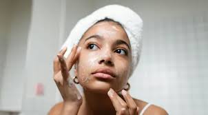 L'OCCITANE Divine Youth Oil Bantu Kuatkan Kulit Wajah dengan Berbagai Cara