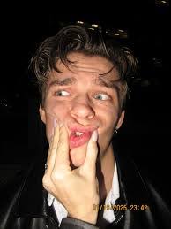 Gina Bosley's Instagram, Twitter & Facebook