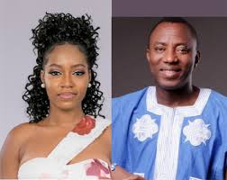Sowore was said to have been shot at by the police at the unity fountain while he was trying to gain. Must Watch Did You Know Bbnaija S Khafi Was Part Of Planning Of Revolutionnow With Sowore Video Expressive Info