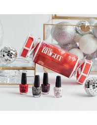 Looking for the perfect nail polish gift set? Holiday 20 Nail Polish Mini 4 Pack Opi