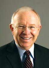 LDS media star faces scrutiny over ad