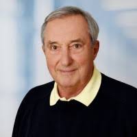 90+ perfiles de «Auer»