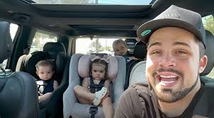 Beautiful family, joyful smiles, happy memories! 💖💖💖