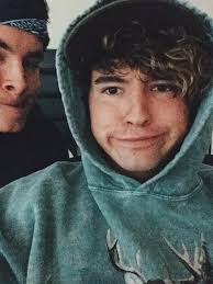 Jordyn Ray (@rayjordyn38)