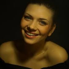 Julia Hanley (juhanleyy)