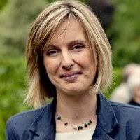 Isla Reynolds Email & Phone Number