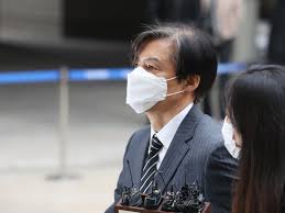 9 윤석열 전 검찰총장, 차기 국정을 이끌 자신이 있는가. ì´ìš©êµ¬ ìœ¤ì„ì—´ì— í˜• ì•„ë‹ˆì—ˆìŒ êµ­ì´í˜• ê·¸ë ‡ê²Œ ì•ˆëì–´ ìˆ˜ì‚¬ ì™œí•´ ì¡°ì„ ì¼ë³´