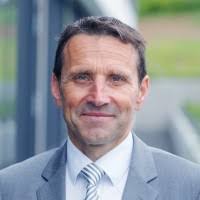 1300+ "Häck" profiles