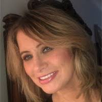 Shannon Riffle's Instagram, Twitter & Facebook