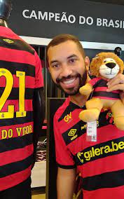 Wednesday 30th june 2021, 2030hrs. Sport Recife Se Pronuncia Sobre Homofobia Envolvendo Gil Do Vigor Fabia Oliveira O Dia