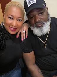 Today is my parents 41 wedding anniversary 💜 next year will be 10 years  for my hubby and I. 🤩 How long have your parents and or you are your  spouse been together??