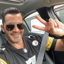 Adrian Garza (@chefadriangarza) • Instagram photos and videos