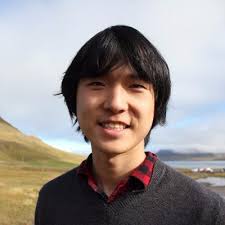 Alex Quach's Instagram, Twitter & Facebook