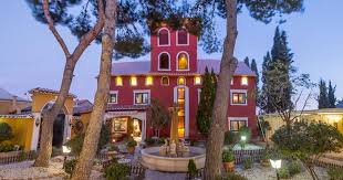 Malvarrosa beach, estadio mestalla and club de golf escorpion are within easy driving distance of the hotel masia de lacy. Ofertas 2020 En Masia De Lacy Hotel Dvacaciones Com No Pagues Mas Por Lo Mismo