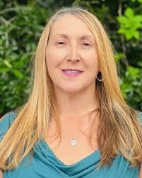 Mary Toups's Instagram, Twitter & Facebook