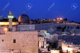 Comprendre les bases de sa religion de façon simple. Mosquee Al Aqsa Troisieme Lieu Saint De L Islam Avec Le Mont Des Oliviers A L Arriere Plan A Jerusalem Israel Banque D Images Et Photos Libres De Droits Image 12739828