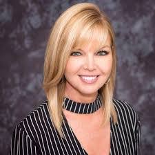 Debbie Hooten's Instagram, Twitter & Facebook