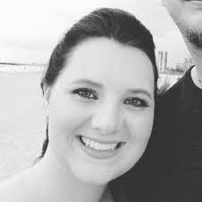 Kristen Showalter's Instagram, Twitter & Facebook