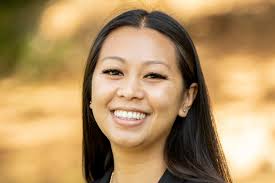 Gina Saechao's Instagram, Twitter & Facebook