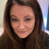 Sarah Mallette's Instagram, Twitter & Facebook