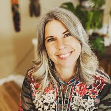 Carrie Diehl's Instagram, Twitter & Facebook