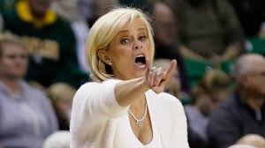 2, arkansas up to no. Baylor Women S Basketball Coach Kim Mulkey Becomes Fastest In Division I To Reach 600 Career Wins Cbssports Com