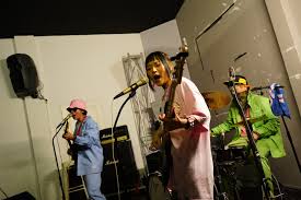 Features news and music in vietnamese language. Vietnamese Melodic Punk Band Lenatic Bubble Gum Hipsters Release New Music Video Unite Asia