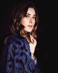 حمل تطبيق انستقرام لنظام التشغيل لديك. Amina Khalil On Instagram Ramadan Kaftan Shoot For Capawomenswear Produced By Nineteen84management Styled Egyptian Beauty Arab Celebrities Egyptian Actress