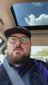 Casey Beason's Instagram, Twitter & Facebook