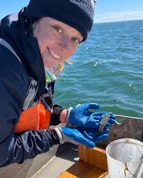 Madeline Payne (@chica_delfin_)