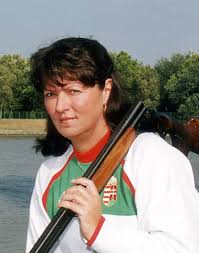 Divorced.won a bronze medal at sydney olympics (2000). Gobolos Ibolya Ocsa Varos Hivatalos Honlapja