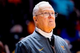 Tennessee basketball: Usher has been courtside for 64 years