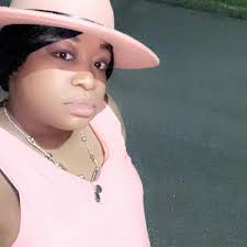 My dad's nickname is "Pookie" or "Big Money".. 😎 Vonnie Howard