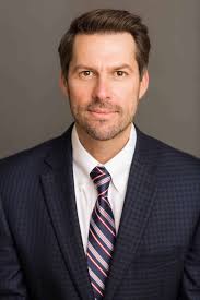 Robert Powell Joins Moorhead Real Estate Law Group as Partner