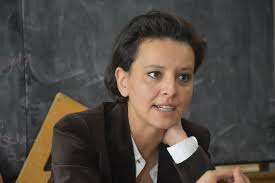 Bienvenue à tous sur ma page officielle. Regionales 2021 Najat Vallaud Belkacem Promet Une Vie Meilleure Aux Habitants D Auvergne Rhone Alpes Si Elle Bat Laurent Wauquiez Lyon 69001