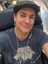 Jacob Bennington's Instagram, Twitter & Facebook