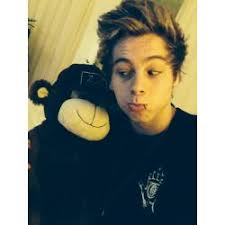 Cameron Boyce Jessie Luke Ross R Thriller Stories