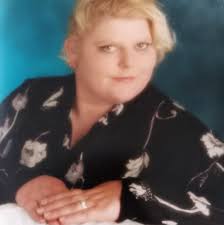 Hi could someone one send me a free knitting pattern of a Christmas tree  please thanks