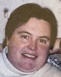 Karen Laforge's Instagram, Twitter & Facebook