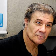 Víctor hugo morales (cardona, 26 de diciembre de 1947) es un periodista, locutor y escritor uruguayo radicado desde 1981 en argentina. Radio Am Continental Victor Hugo Morales By Mauro Prandini