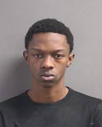 Name: SINGLETARY JERRON ANTHONY 11/29/2000 M B Booking Date: 12/18/2024  Charges: TOUCH OR STRIKE/RESISTING AN OFFICER WITHOUT VIOLENCE Bond: $NO  BOND 📷 SOURCE: VOLUSIA COUNTY CORRECTIONS Notice: “This content is  released in