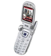 I Really Wish I Could Have A Flip Phone That Was A Smartphone Too Phone Flip Ancient Verizon Mobile Phone Flip Phones Smartphone