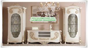 Buffet Tv Mewah Klasik Modern Desain Interior Dengan Konsep Klasik Modern Menjadi Pilihan Bagi S Living Room Decor Furniture Dining Table Marble Tv Sideboard