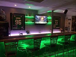 Armana standard width led illuminated liquor shelves are the thinnest on the market, measuring in at only.75 thick. Led Lighted Shelves Back Bar Shelving For Home Bars Restaurants