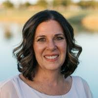 Dena Bond's Instagram, Twitter & Facebook