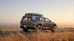 See full list on caranddriver.com Lucid Gravity Suv Due In 2023 Revealed In Patent Drawings Motor Authority
