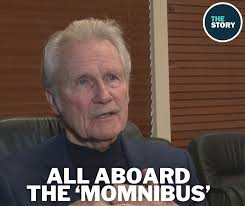 Former Oregon Gov. John Kitzhaber is backing lawmakers